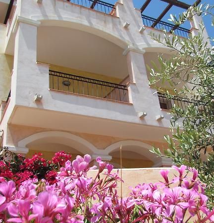 Residence Olimpo Santa Teresa Gallura Exterior foto